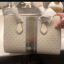 Michael Kors Bag 