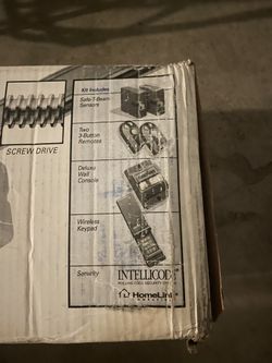 Brand New Genie 1/2 Hp Screw Drive Garage Door Opener