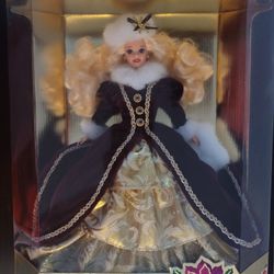 1996 HAPPY HOLIDAYS BARBIE SPECIAL EDITION