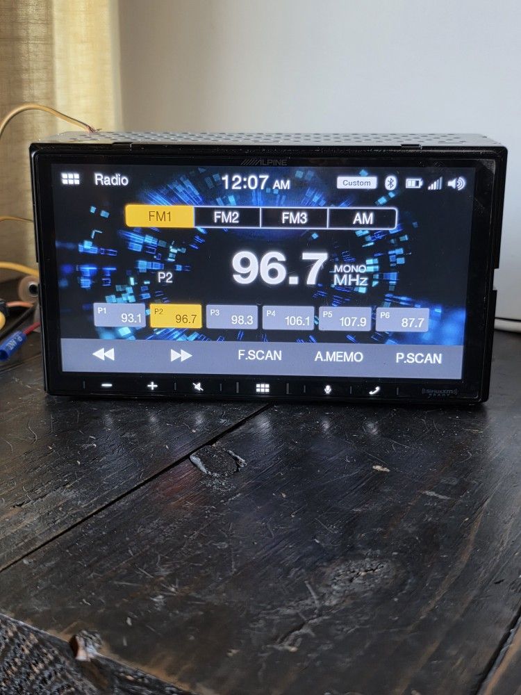 Alpine ILX-W650 Radio Head Unit