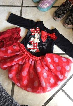 Minnie Mouse outfit
