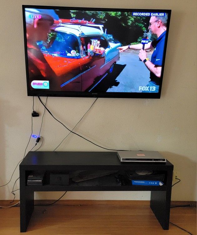 Sharp Aquos Model # LC-60LE600U
60" Slim LED TV
