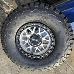 Kmc Grs 549 17x9 6x139.7 + 0 Offset With Bfg Ko2 315/70/17 Tires ( Package Deal ) 🔥🔥🔥