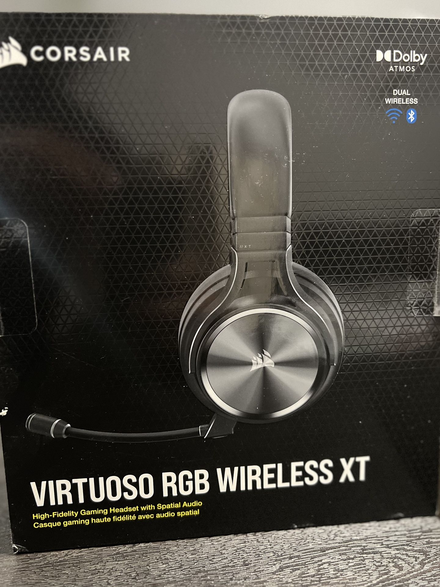 Corsair Virtuoso RGB wireless XT