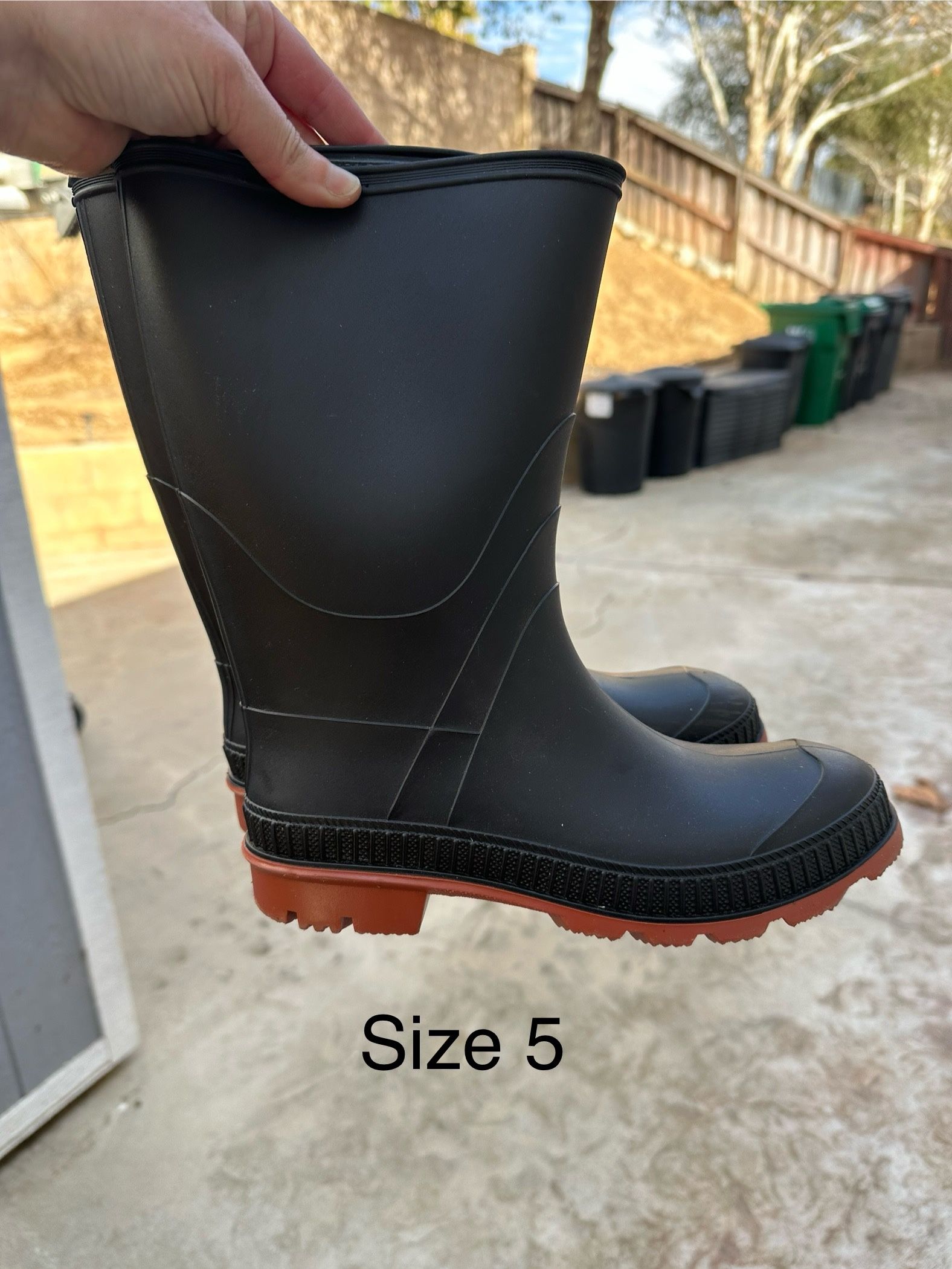 Rain Boots Size 5
