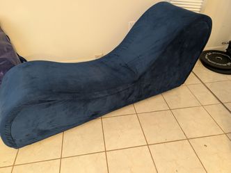 Blue chaise