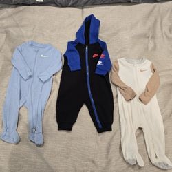Baby NIKE Clothes