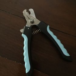 Dog nails clipper