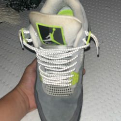 Jordan 4 No Box