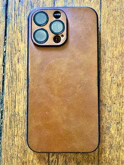 HELIYLIY MagSafe Leather Case for iPhone 15 Pro Max - Excellent Condition