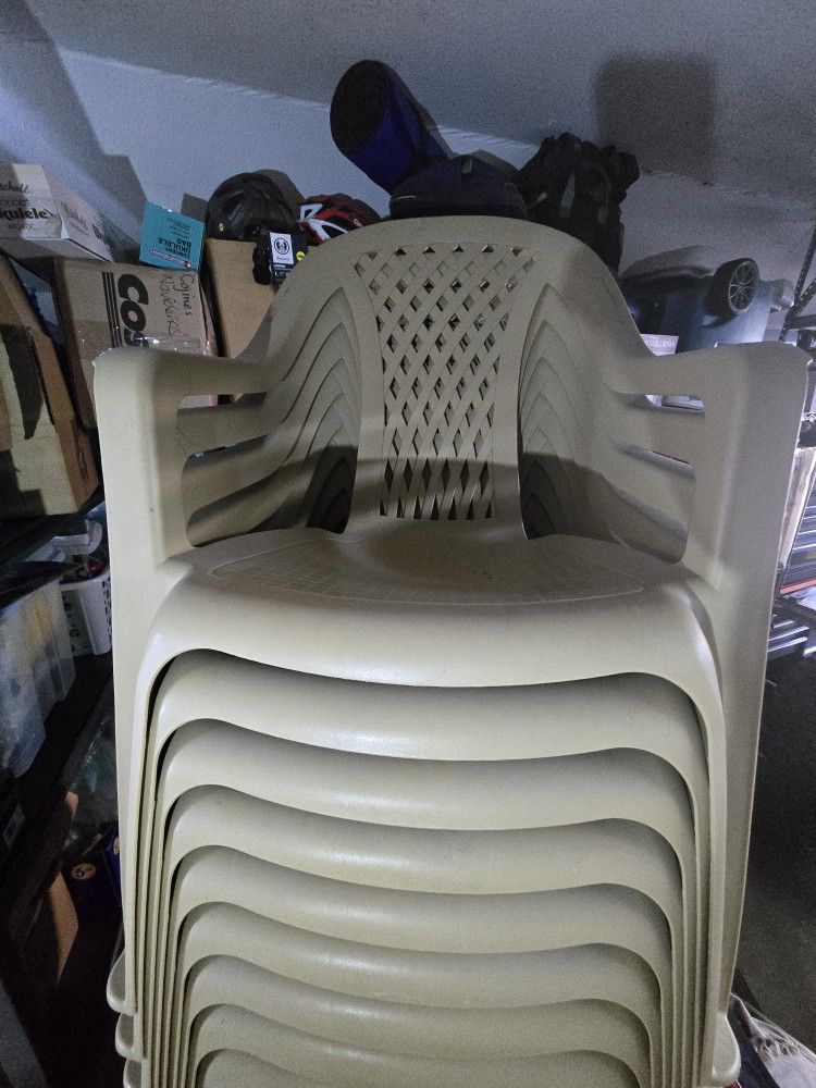 High Back Plastic Chairs 27 Pieces 