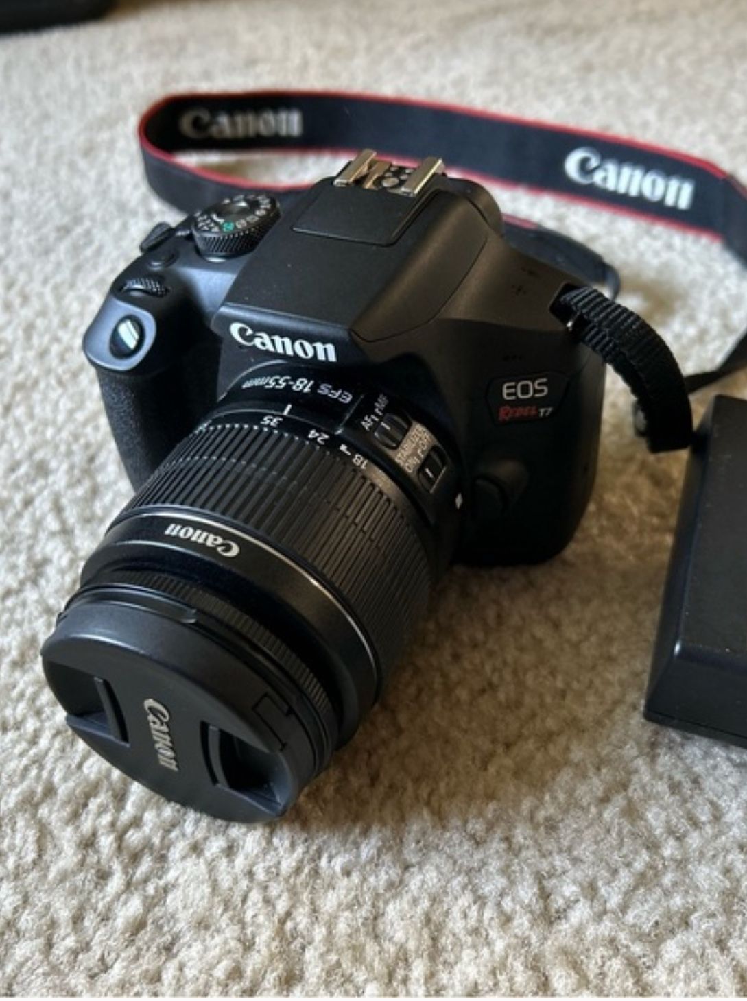 Canon Rebel T7 2 Lenses