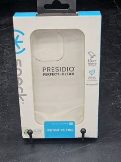 Speck Apple iPhone 15 Pro Presidio Perfect Clear Case New Sealed