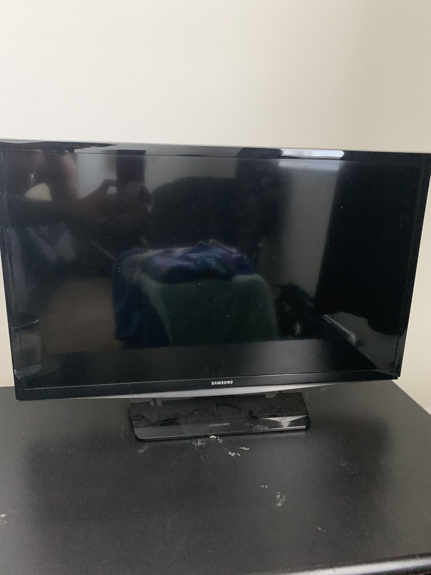 27 inch Samsung HDTV TV