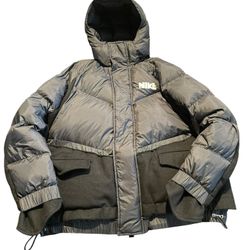 Nike Sacai Mens Large Black Puffer Jacket 