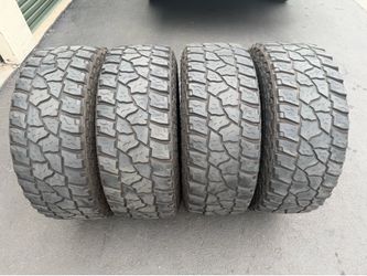 (4) 315/70R17 Mickey Thompson Baja ATZ