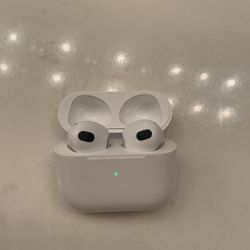 Apple Airpods 3rd Generation with Case