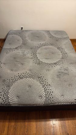 Queen size mattress
