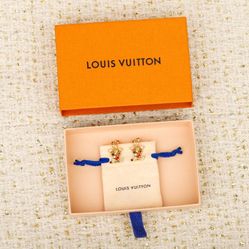 New Color Diamond Stud Earrings