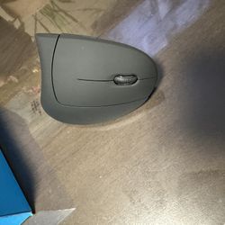 Wireless Vertical Ergonomic Optical Mouse