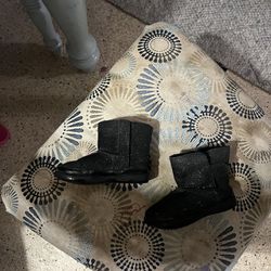Ugg Toddler Boots Size 8