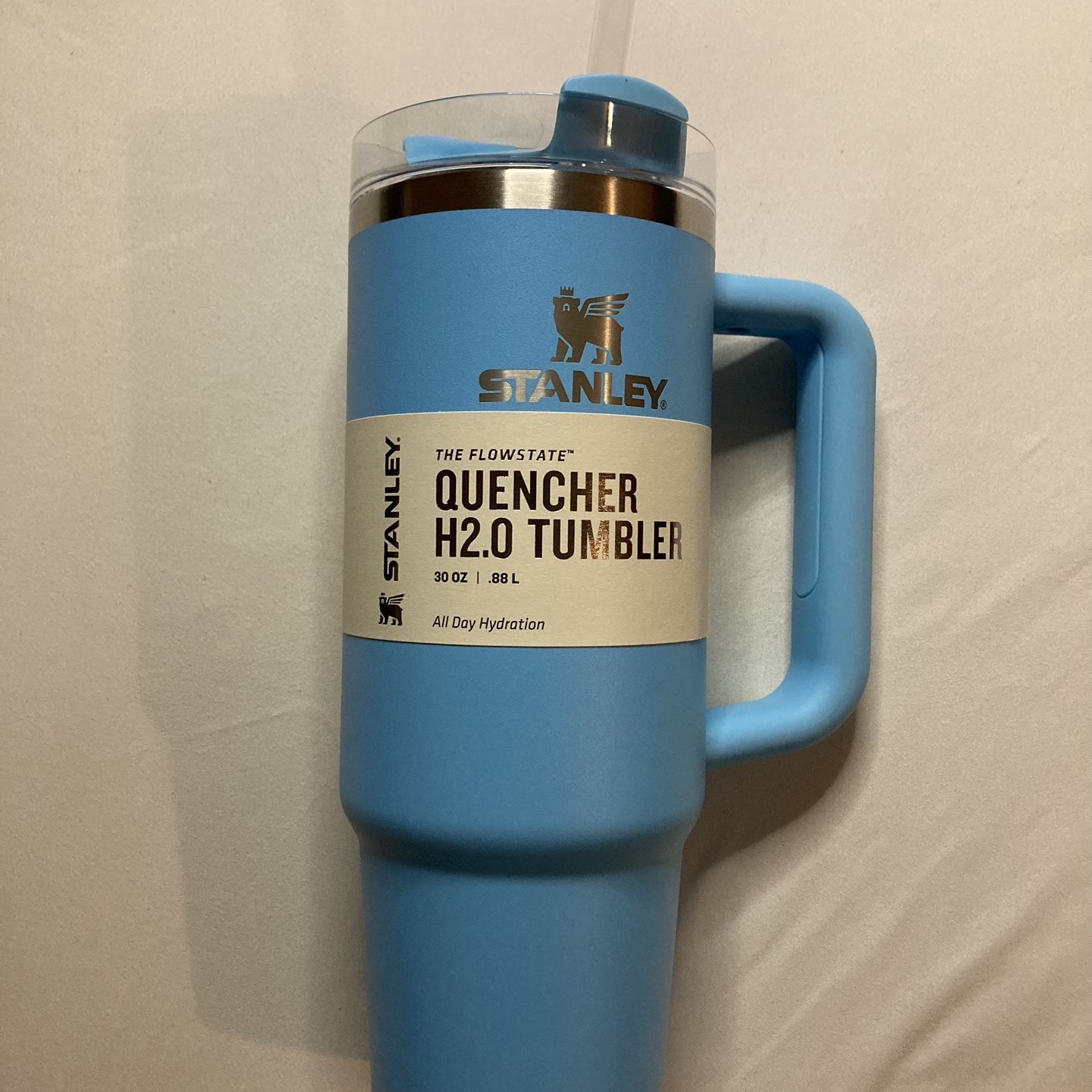 New STANLEY THE QUENCHER H2.0 FLOWSTATE TUMBLER  30 OZ CHAMBRAY BLUE for  Sale in Stroudsburg, PA - OfferUp