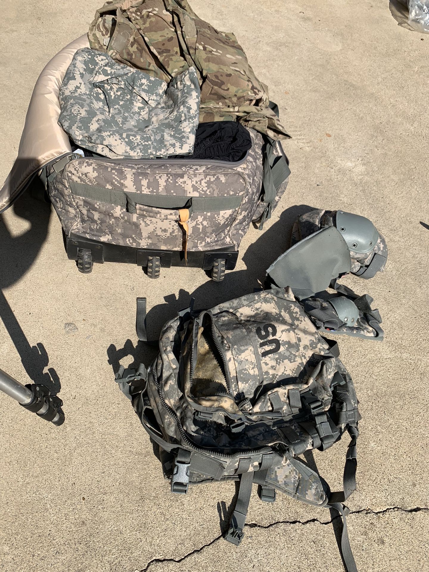 XL Roller Duffle Bag, Assault Pack, ACU/Multicam Uniforms,