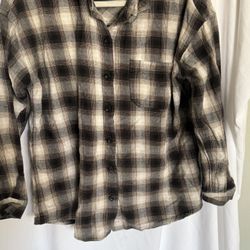 Women’s Button Down, Long Sleeve, Plaid Shirt, Size XS