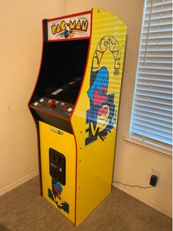 Pac-Man matchine