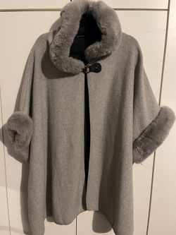 Wool Poncho With Faux Fur Trim 33 Inches