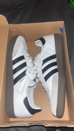 Adidas samba size 9 1/2