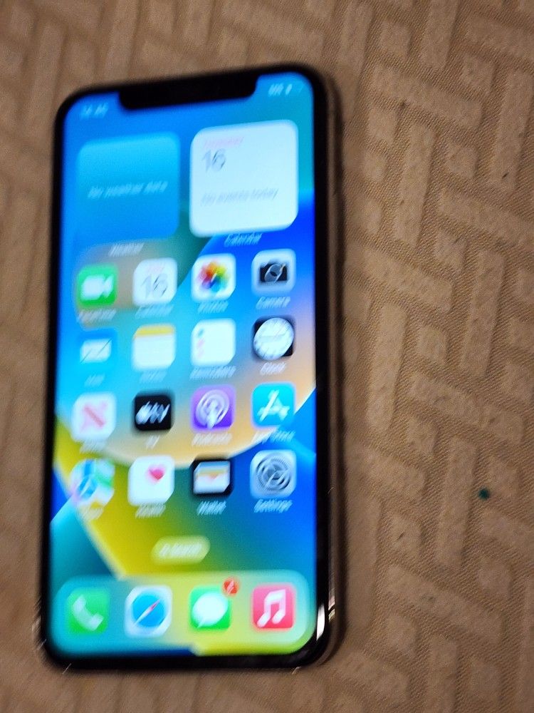 Unlocked IPhone X 256gb