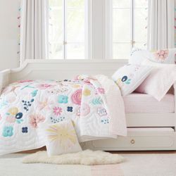 ✨Pottery Barn Ava Daybed + Trundle (Twin 👯‍♀️) — NEW Condition & Gorgeous!