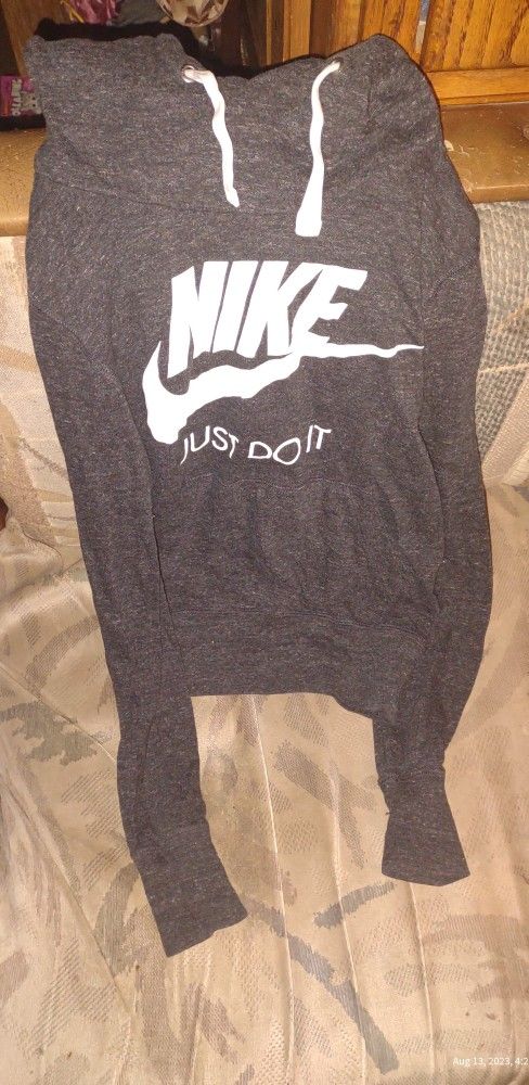Nike Pull Over Hoodie Sweatshirt Womens Size XS