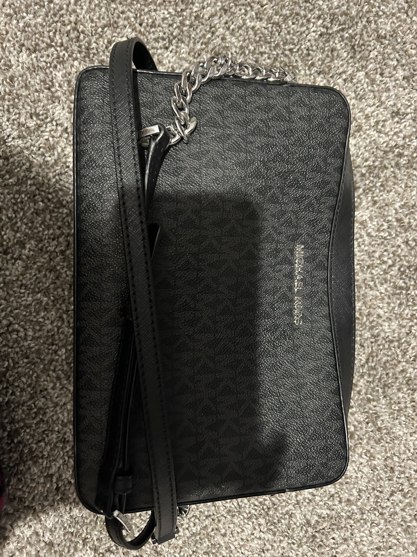 Michael Kors Large Jet Set Purse