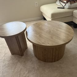 Round Top Coffee Table 