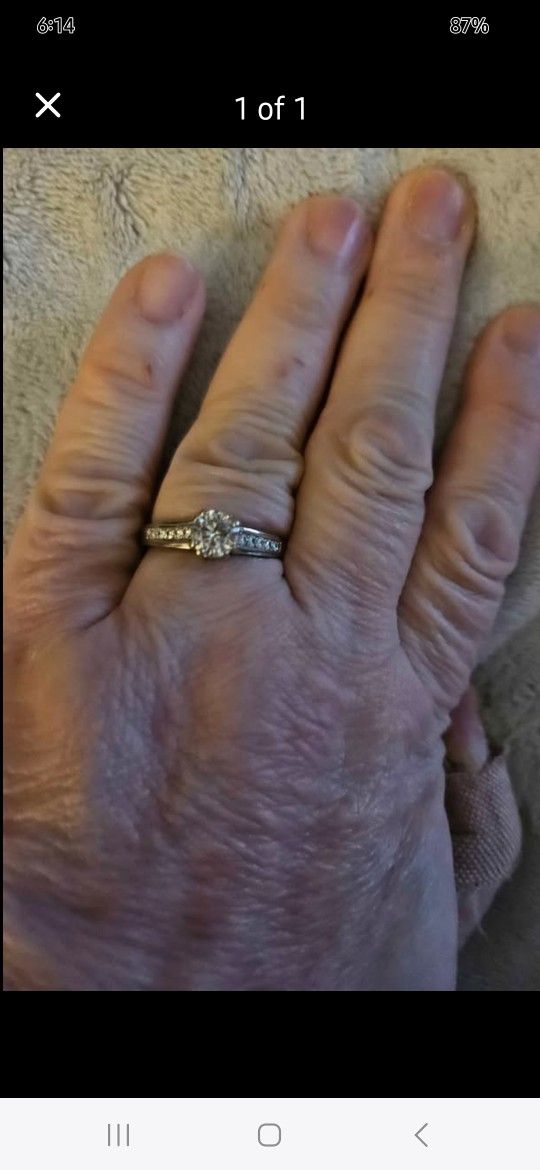 1kt Moissanite Diamond Engagement Ring