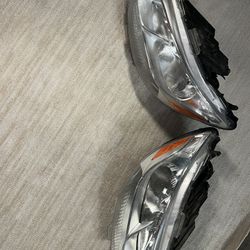 Headlights Mercedes Van Sprinter 2019