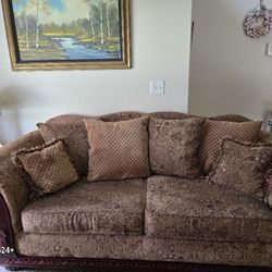 Sofa/ Couch