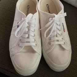 Slip-On Sneaker SUPERGA
