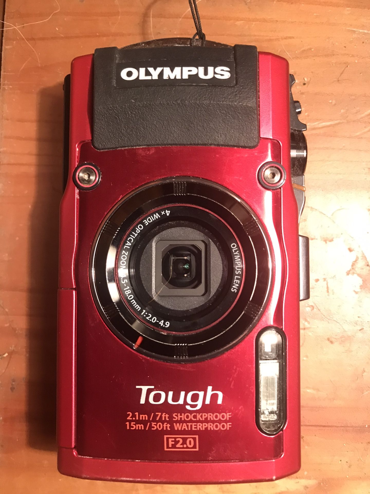 Olympus TG-4