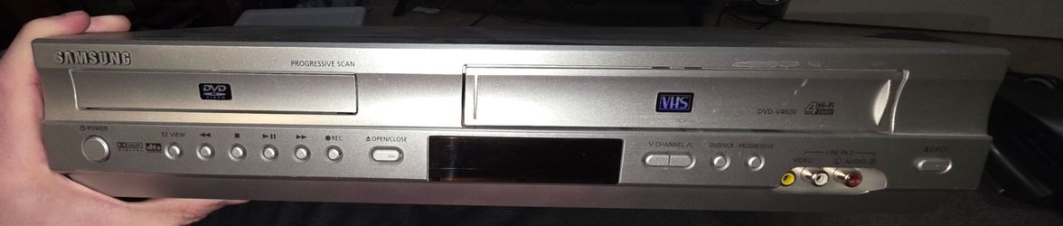 Samsung DVD/VHS Combo + Remote + VHS-to-Digital Converter (Tested)