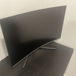 Samsung U32R590CWN (UR59C) 32" 4K Curved Monitor