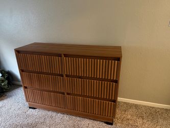 Modern 6 Drawer Dresser