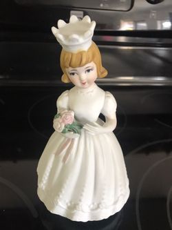 Vintage 1960s Bride music box