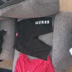 Guess Shorts Medium Mens 