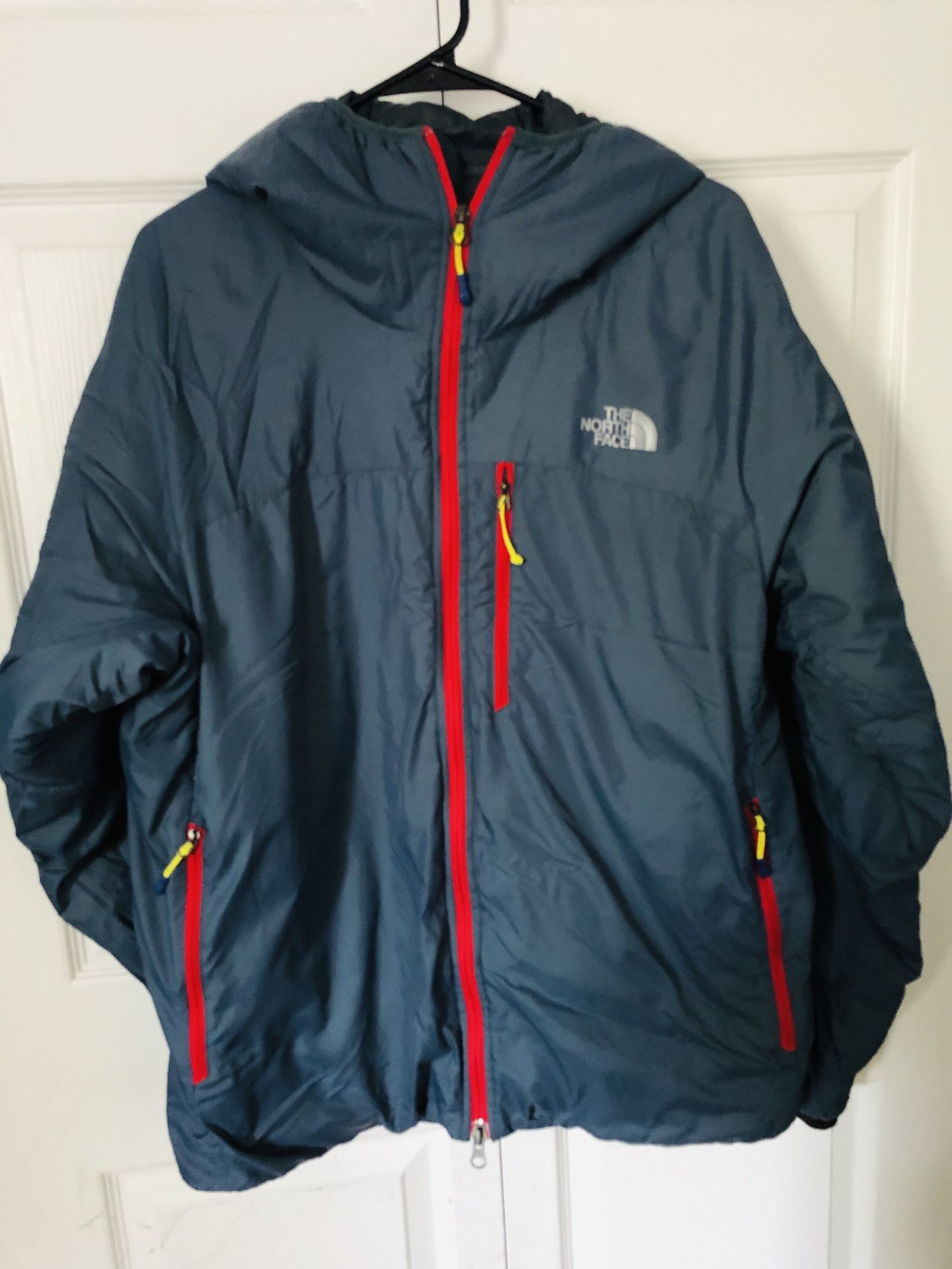 The North Face Summit Series Jacket Men's Size Large in excellent condition from pet and smoke free home (pick up only)