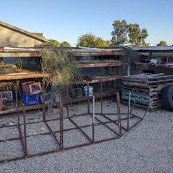 Metal Pallet Racks/Shelving, And Misc 
