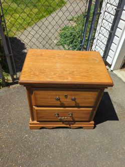 Night Stand Wooden 2 Drawer