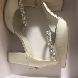Wedding Shoes, Size 7.5 - Badgley Mischka